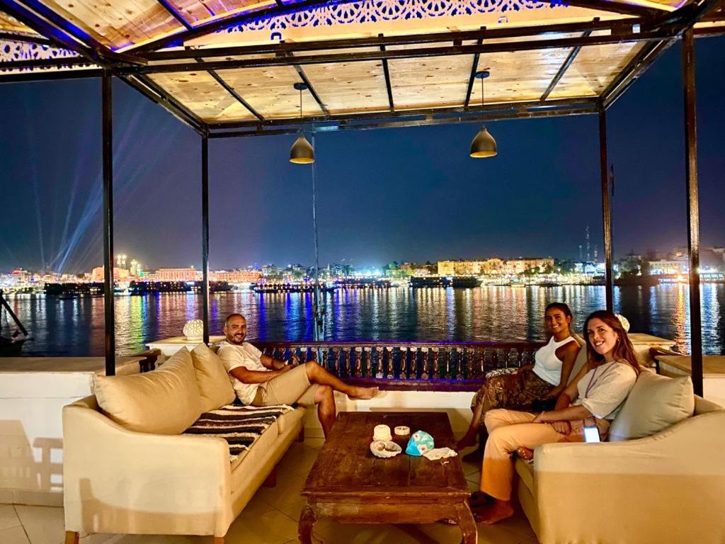 Ferienwohnung Nile Castle Luxor Exterior foto